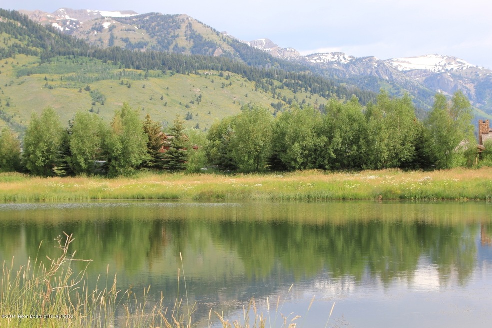 pond on lot 4 HHR