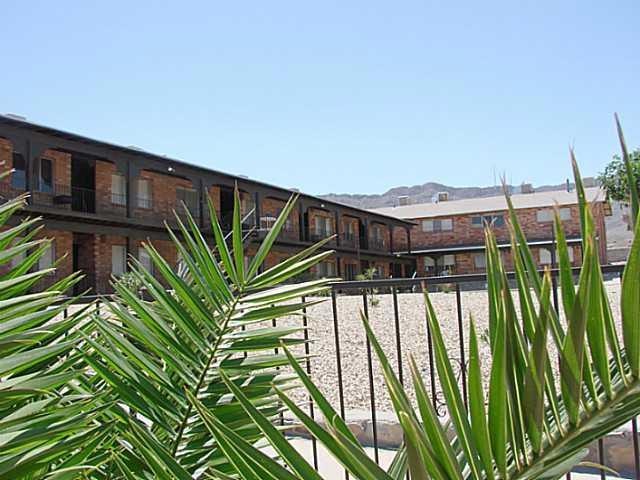 3301 Lincoln Ave, El Paso, TX 79930 - photo 1