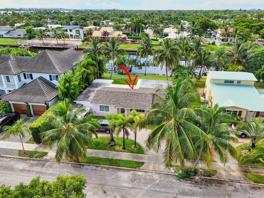 Under Contract $3,725,000 • Co-Listing Agent