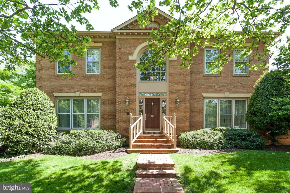 410 Park Ave, Falls Church, VA 22046 - photo 1