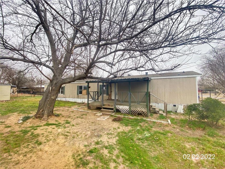 4034 Diann Dr, Granbury, TX 76049 - photo 1