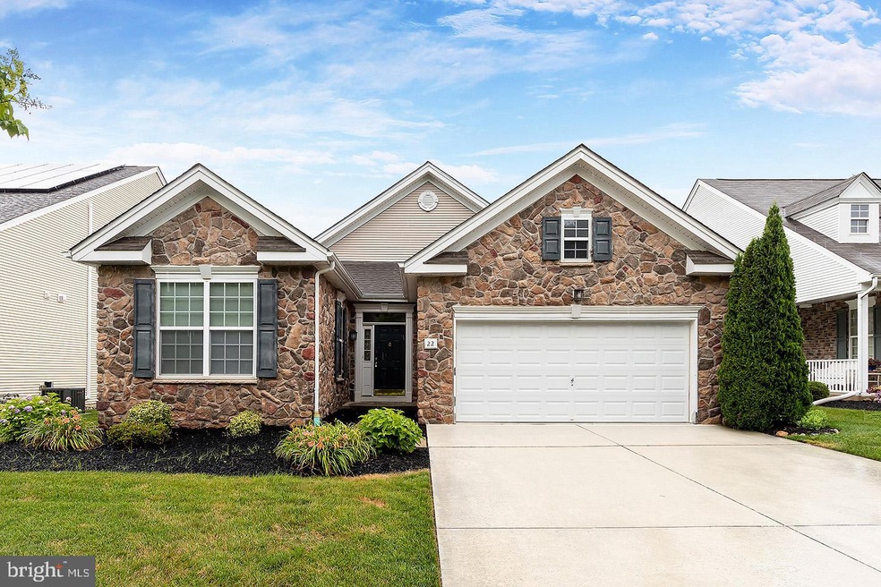 22 Highland Ct, Swedesboro, NJ 08085 - photo 1