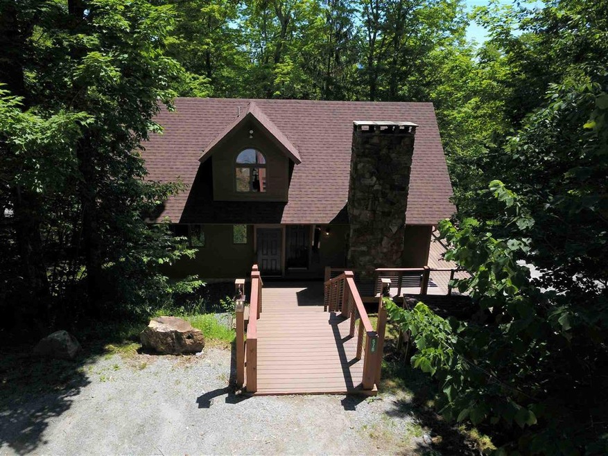 576 Trailside Rd, Ludlow, VT 05149 - photo 1