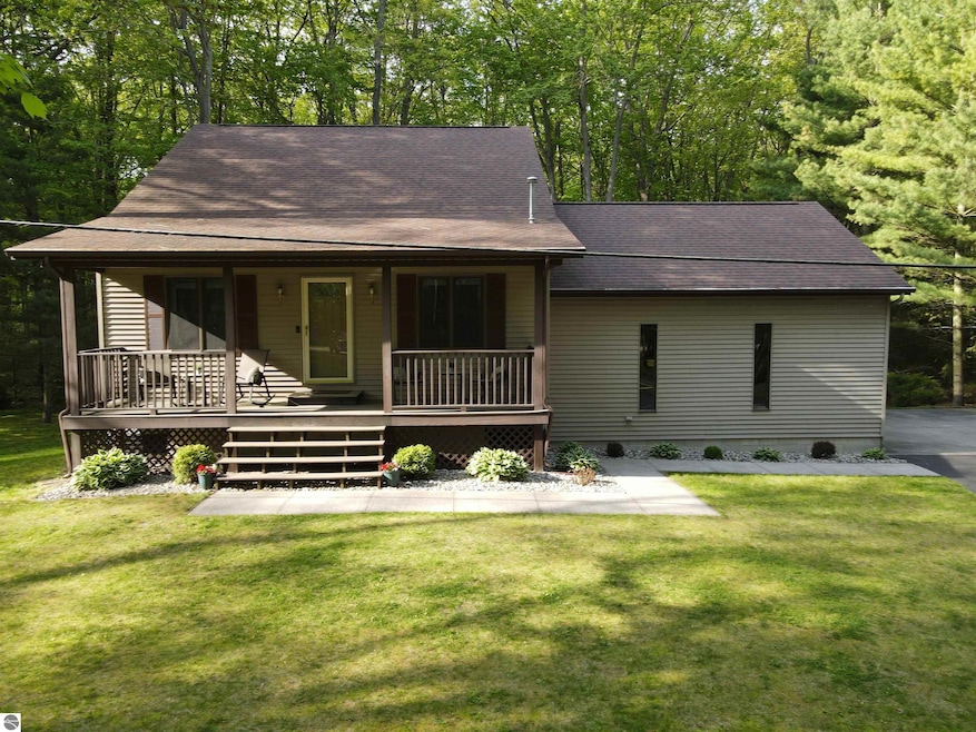 Sold $255,000