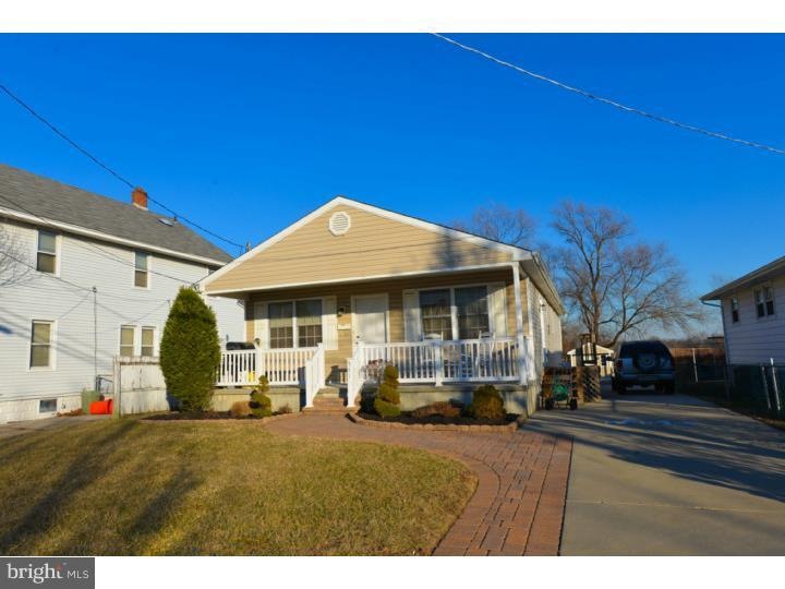 581 Mantua Ave, Paulsboro, NJ 08066 - photo 1