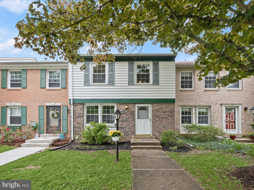 5838 Morningbird Ln, Columbia, MD 21045 - photo 1