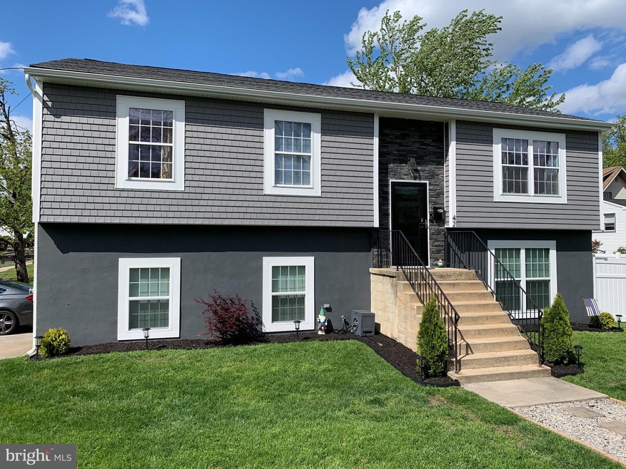 42 W Linden Ave, Collingswood, NJ 08108 - photo 1