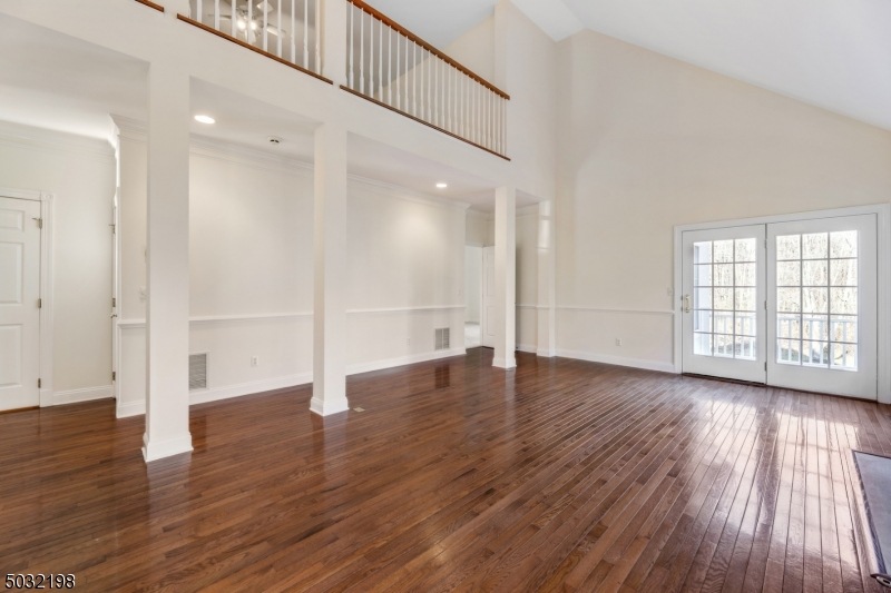 9 Princeton Ct, Basking Ridge, NJ 07920 - photo 1