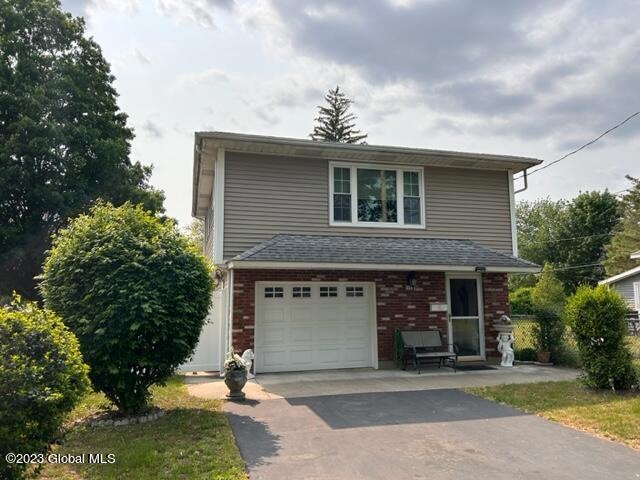 1182 Walnut Ave, Schenectady, NY 12306 - photo 1