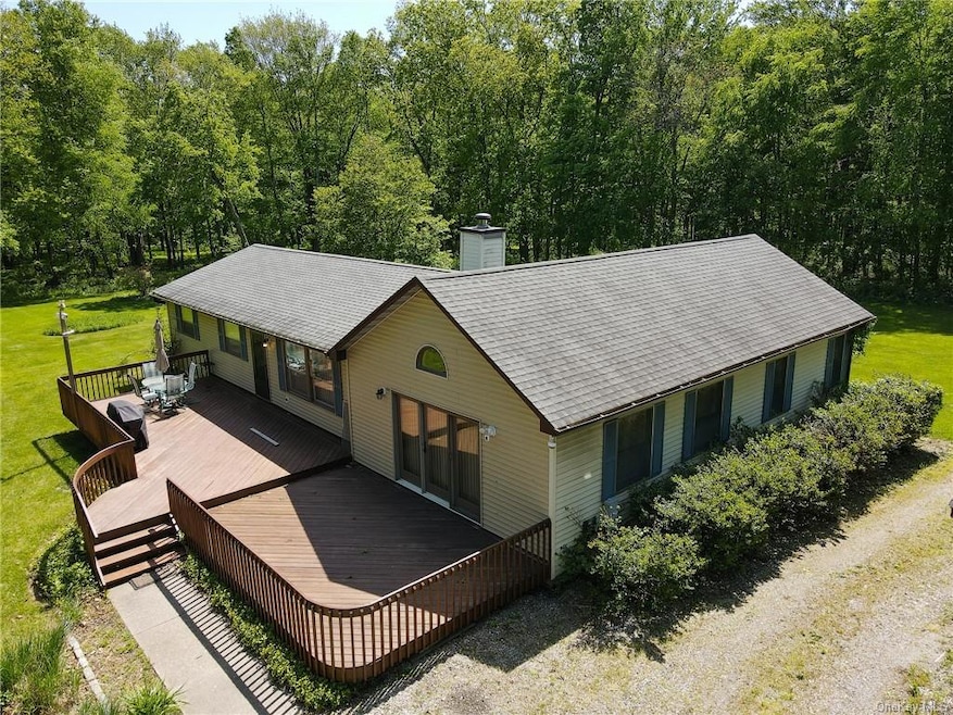 256 Hammond Hill Rd, Dover Plains, NY 12522 - photo 1