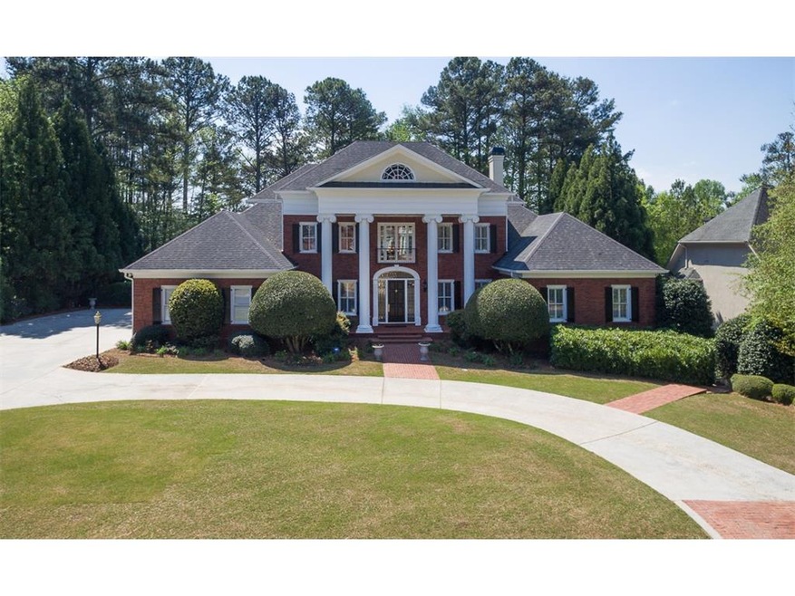 Stately, classic Stephen Fuller home in one of Win