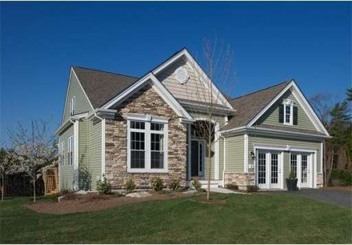 9 Parkland Ln unit 123, Acton, MA 01720 - photo 1