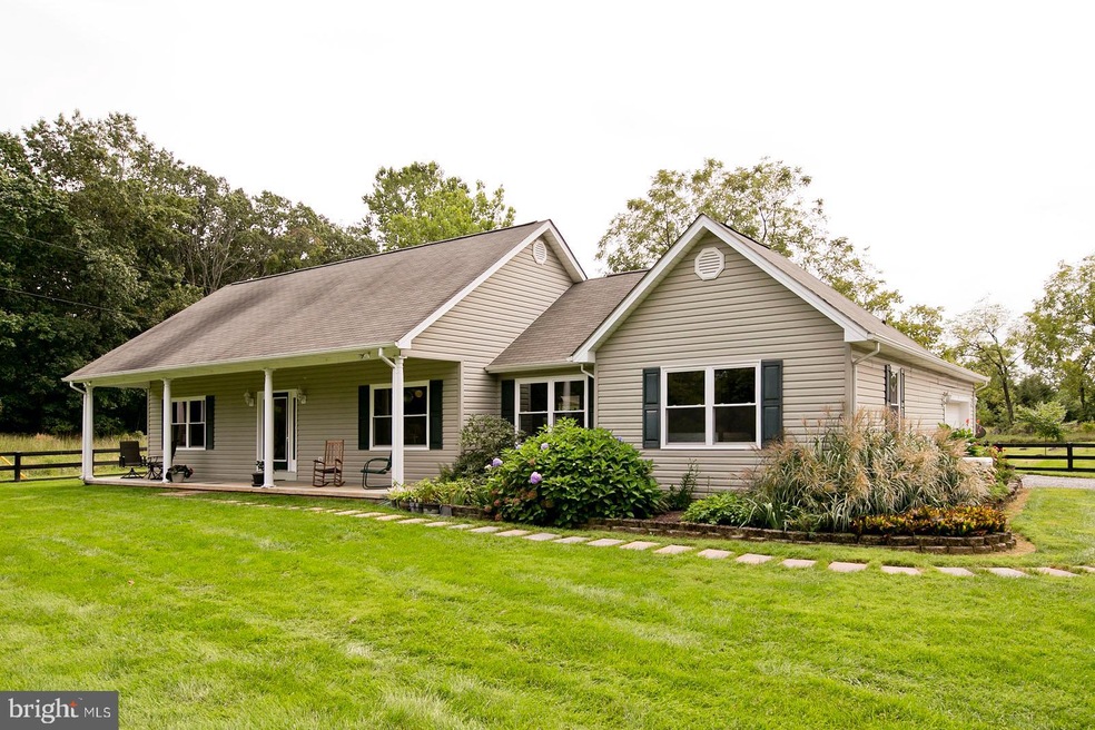 245 Linaburg Ln, Berryville, VA 22611 - photo 1