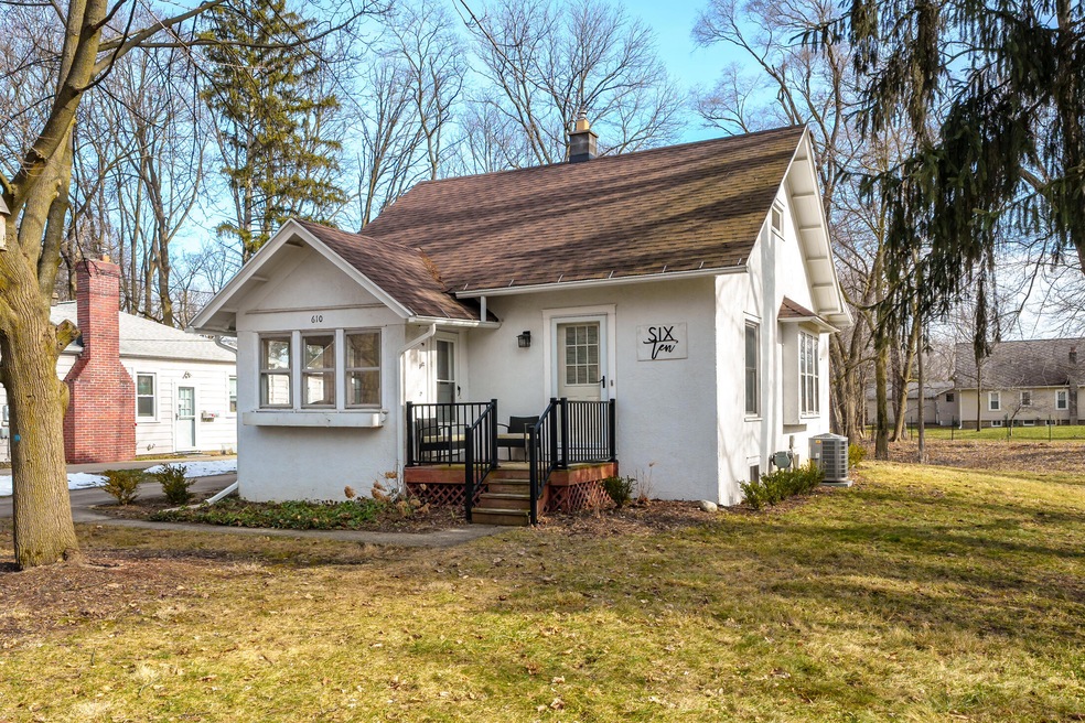 Dartmouth_St_N_610_Kalamazoo_49006-35