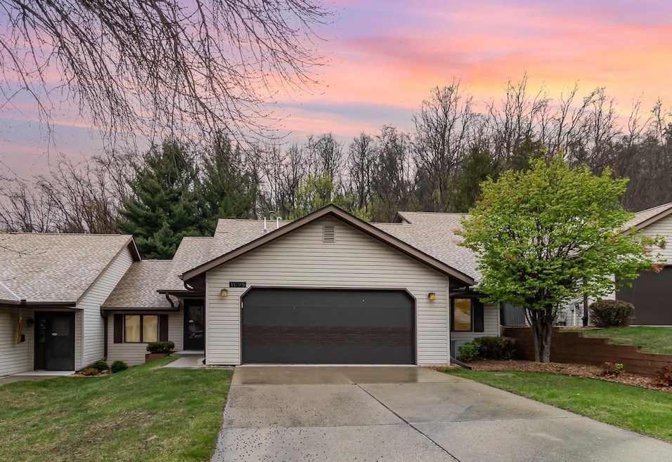 1698 Cobblestone Ct, Red Wing, MN 55066 - photo 1