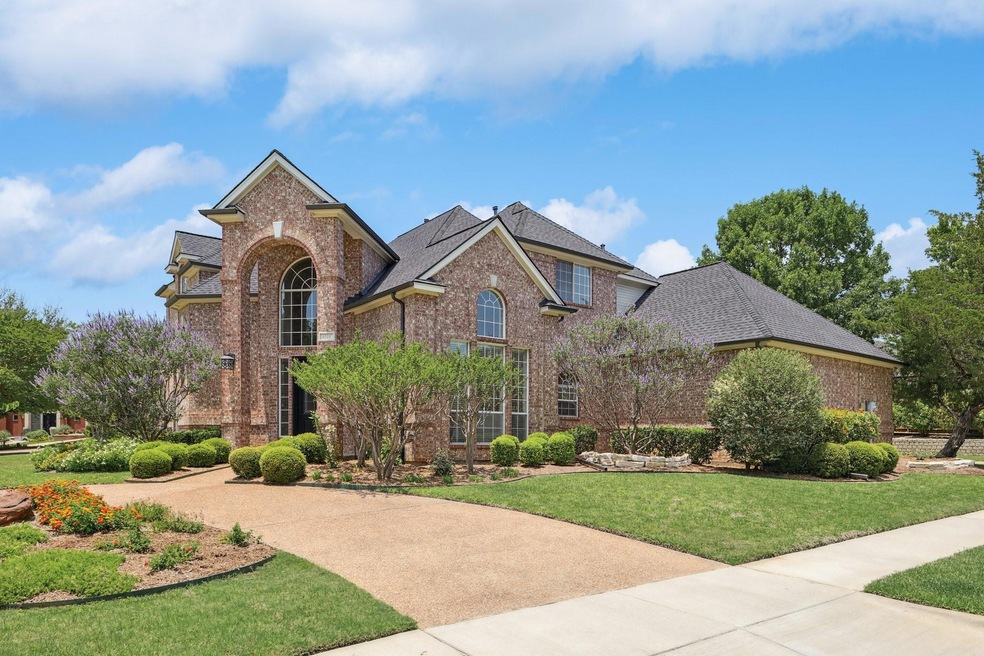 4708 Mill Springs Ct, Colleyville, TX 76034 - photo 1
