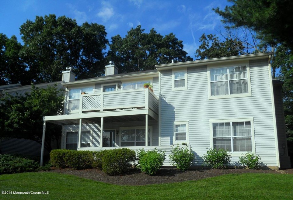 21 Chinkaberry Ct