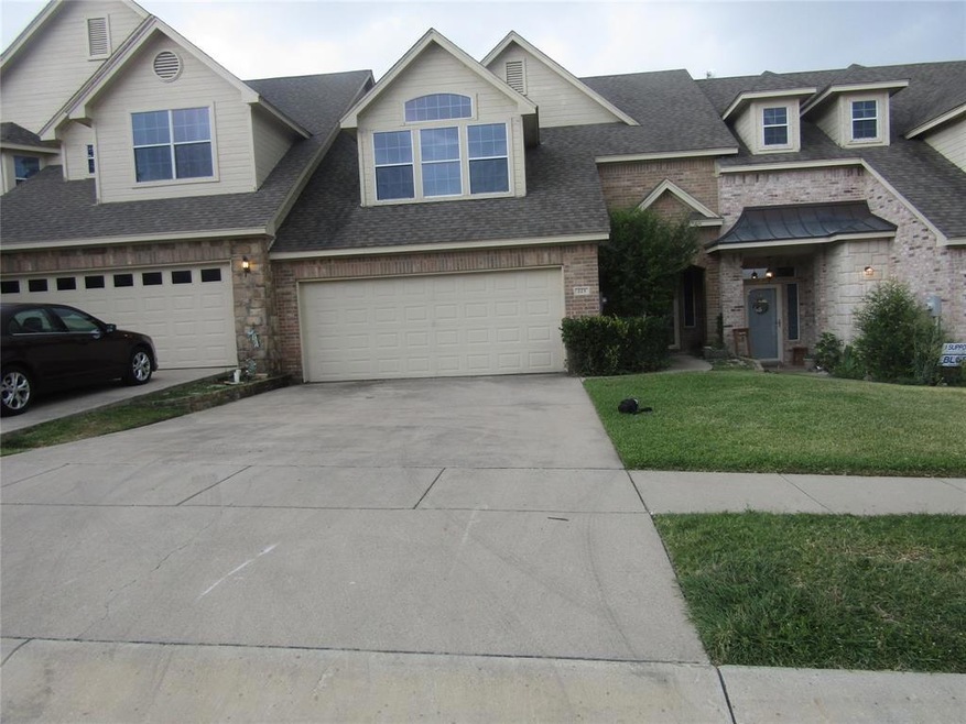 223 Emma Call Ct, Decatur, TX 76234 - photo 1