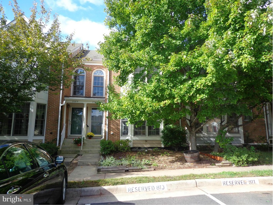 21813 Stonington Square, Sterling, VA 20164 - photo 1