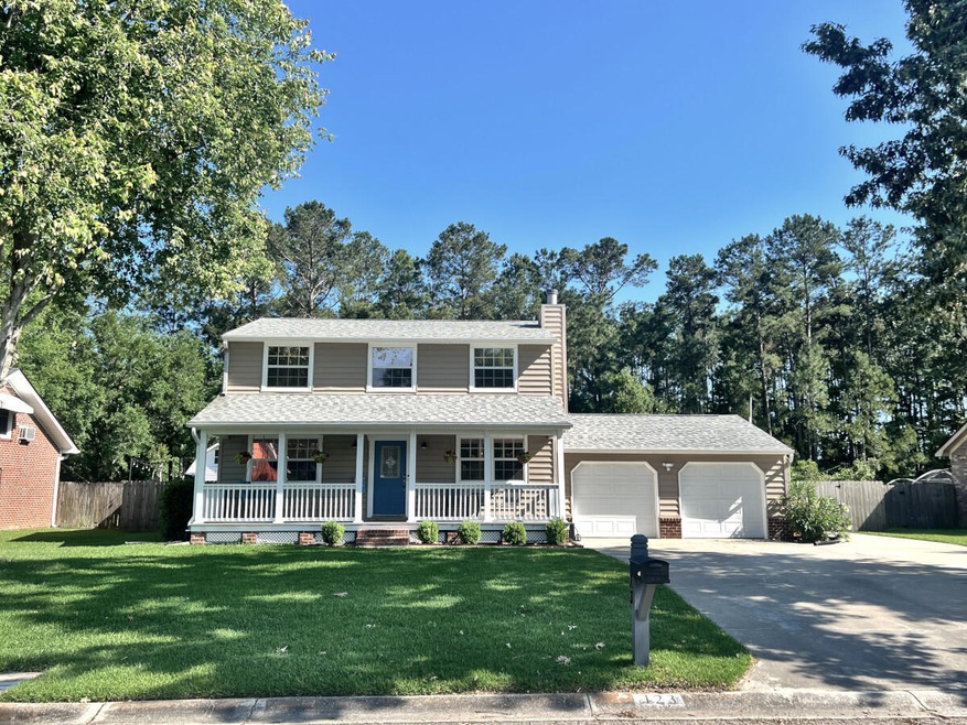 123 Main Ridge Boulevard