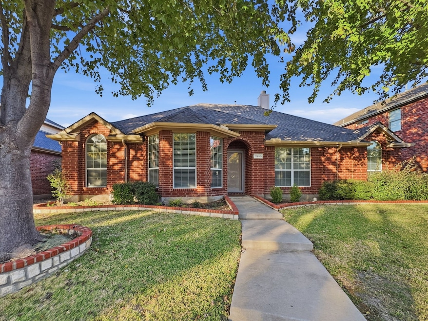 11250 Luckenbach Dr, Frisco, TX 75035 - photo 1