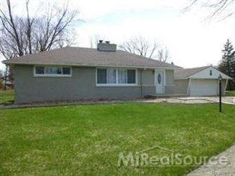 COUNTRY LIVING IN THE CITY on 1.53 Acres