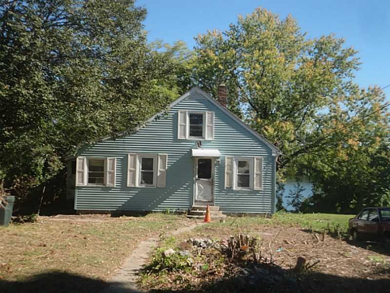 43 Lakeview Dr, Cranston, RI 02910 - photo 1