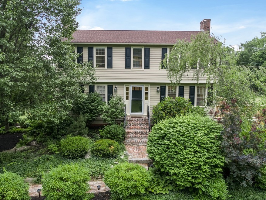 28 Forest St, Dunstable, MA 01827 - photo 1