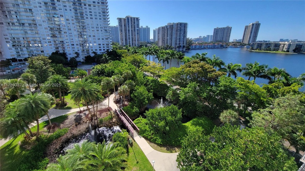 Admirals Port East Condominiums unit 714W, Aventura, FL 33160 - photo 1