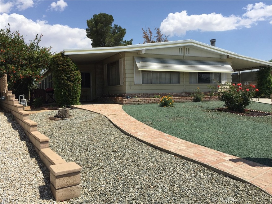 13969 Riviera Dr, Victorville, CA 92395 - photo 1