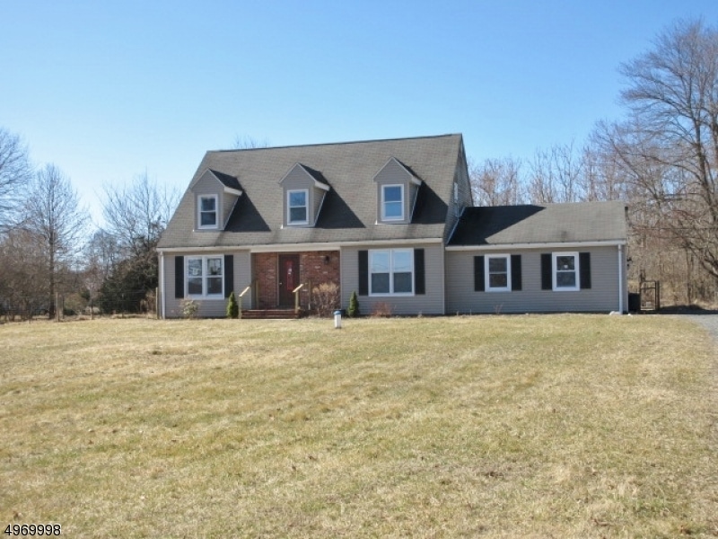 6 Vail Rd, Columbia, NJ 07832 - photo 1