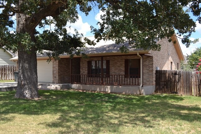 230 Green Oaks Loop, Fredericksburg, TX 78624 - photo 1