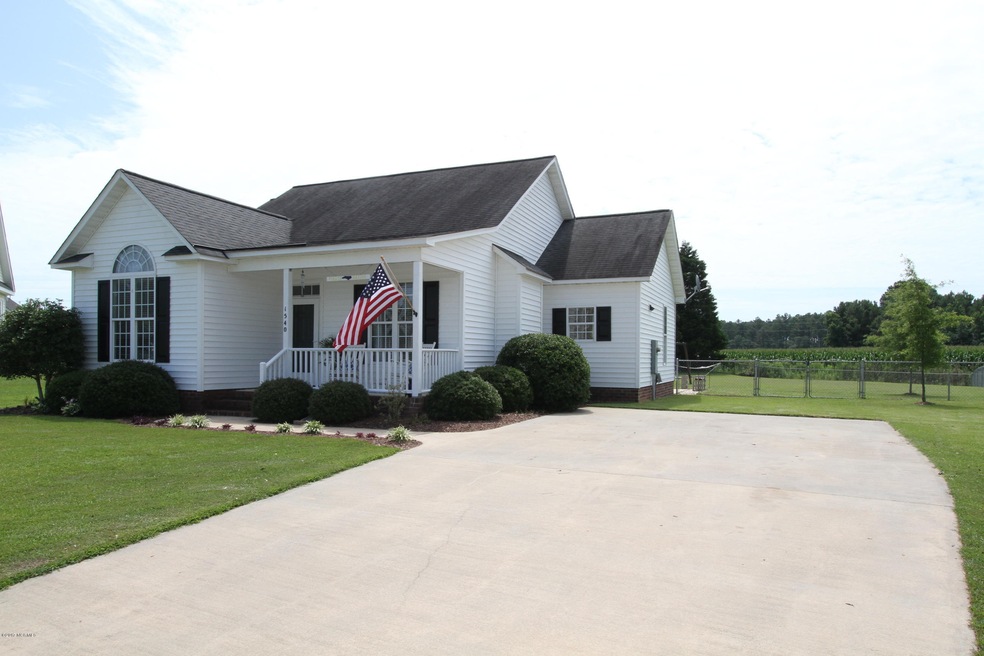 1540 Ashmoor Ln, Winterville, NC 28590 - photo 1