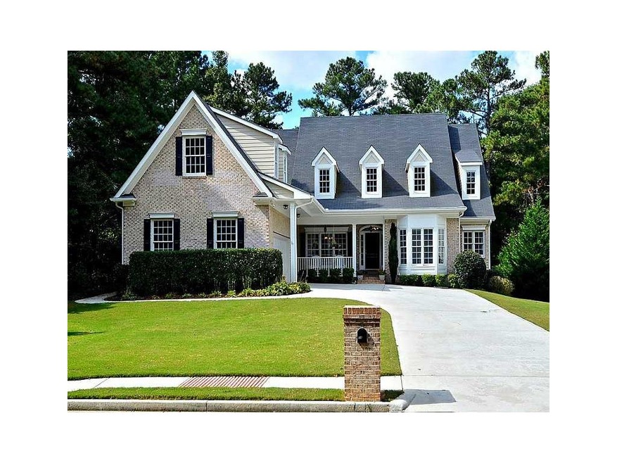 Exterior Front. CLICK the HomeScenes.com Virtual T