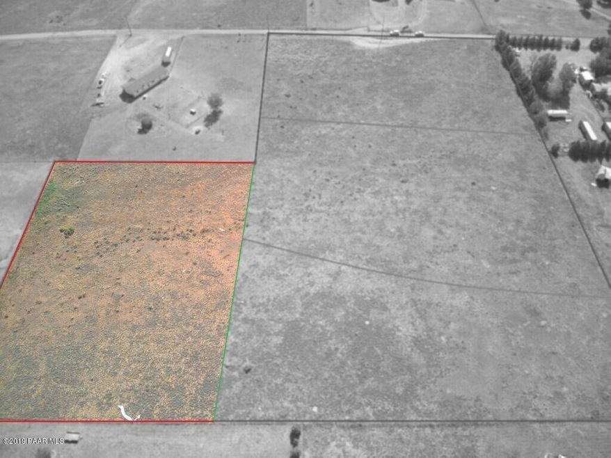 25300 N Patricia Lot 1 Rd, Paulden, AZ 86334 - photo 1