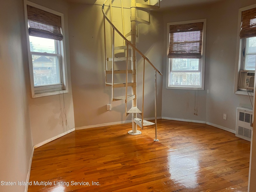 177 Myrtle Ave unit 2, Staten Island, NY 10310 - photo 1