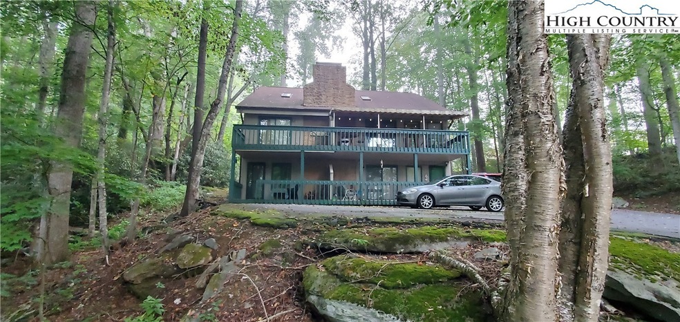 Building and grounds surrounding