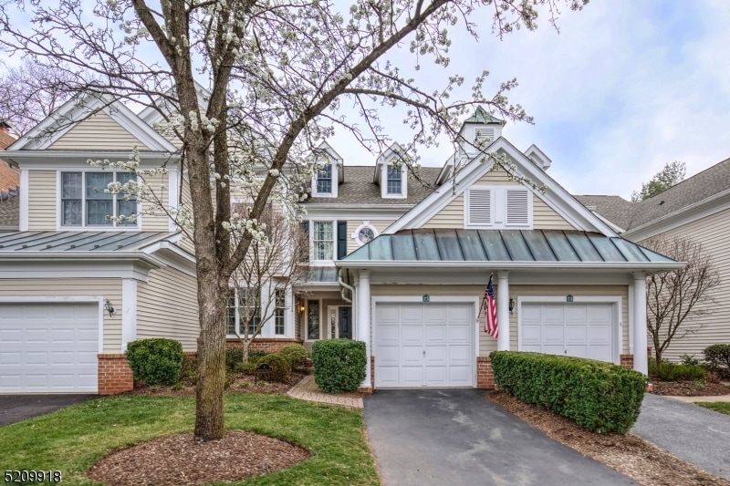 Sold $765,000 • Co-Listing Agent