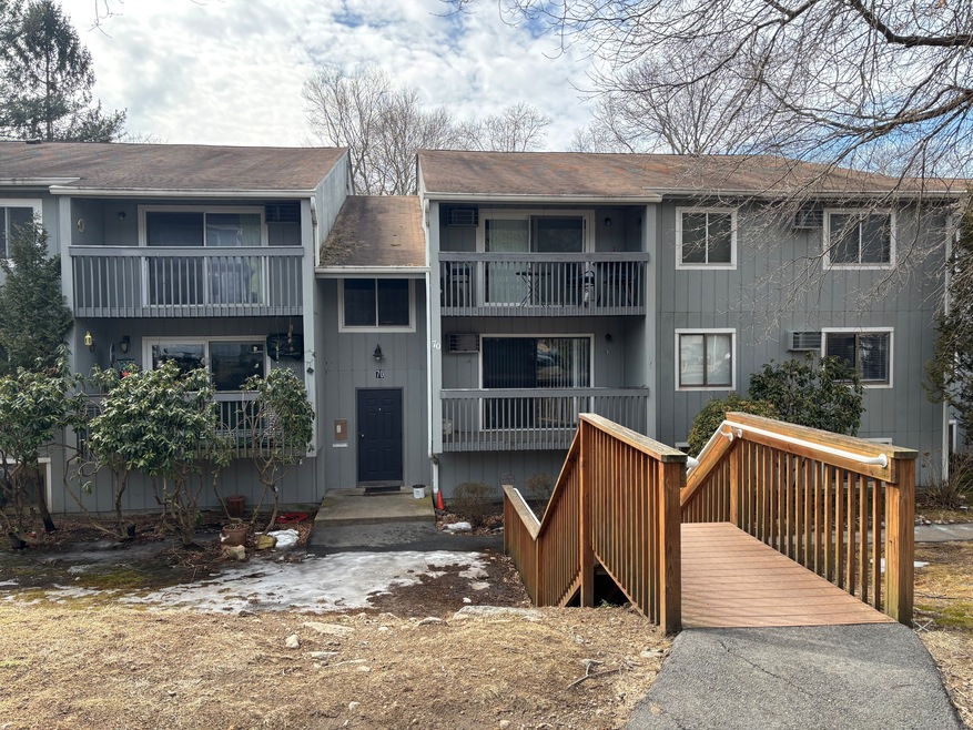 70 Buddington Rd unit 3, Groton, CT 06340 - photo 1
