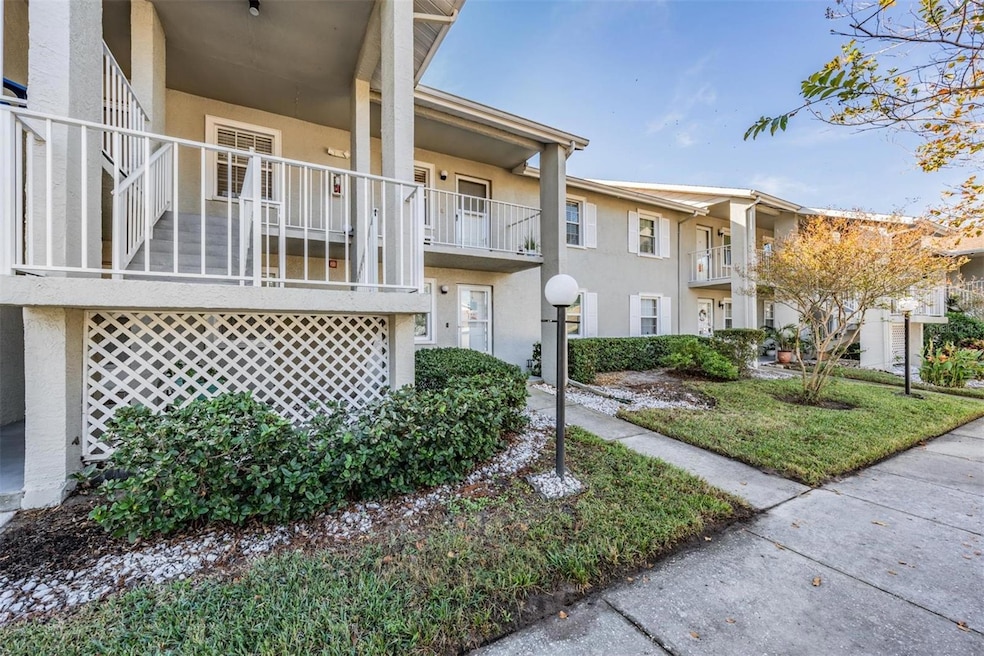 1435 Millstream Ln unit 202, Dunedin, FL 34698 - photo 1