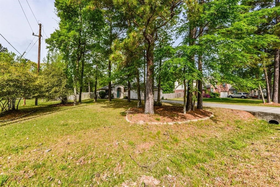 715 Mesquite Dr, Magnolia, TX 77354 - photo 1