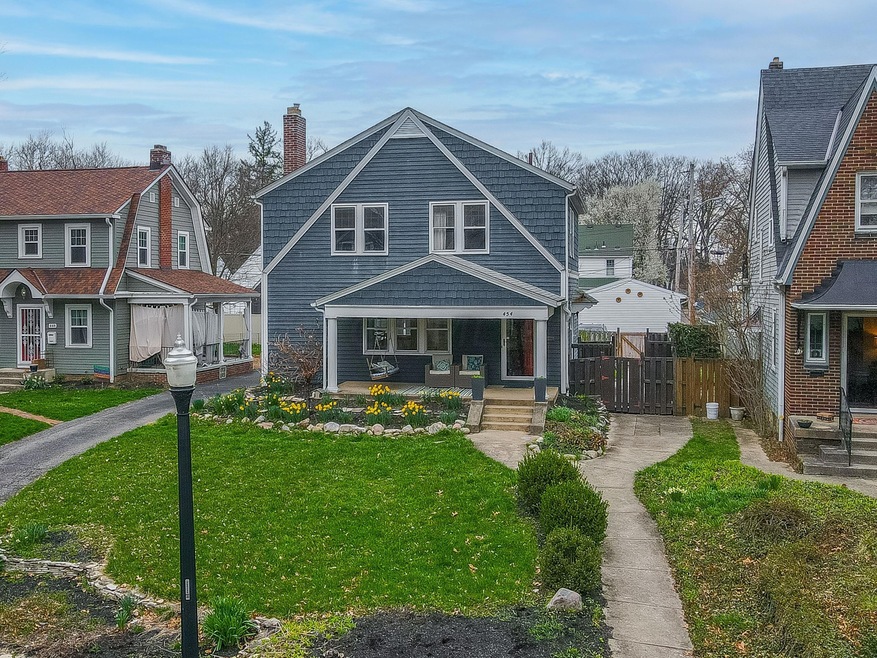 454 Midgard Road-19