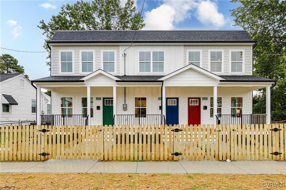 View of front of house with a porch