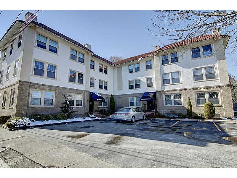 142 Humboldt Ave unit 10, Providence, RI 02906 - photo 1