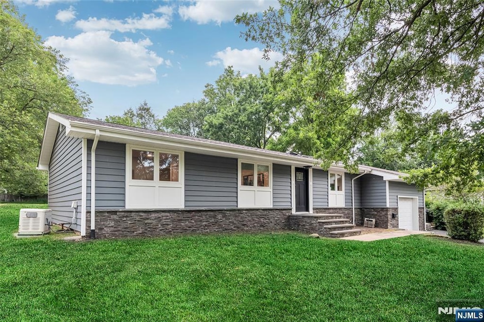 For Sale $1,250,000