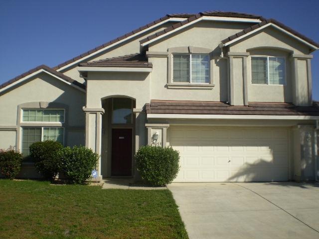 Beautiful 2 story home on very large lot. Faces we