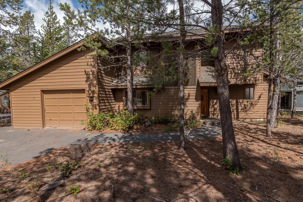17678 Klamath Ln, Sunriver, OR 97707 - photo 1