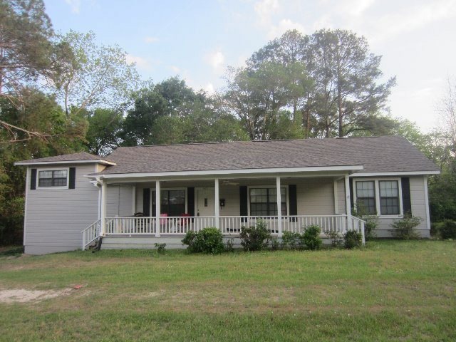 705 W Barbour St, Eufaula, AL 36027 - photo 1