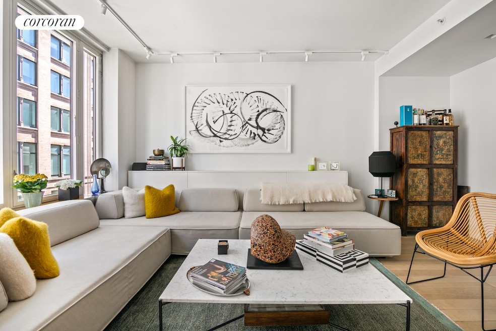 Sold $2,020,000 • Co-Listing Agent