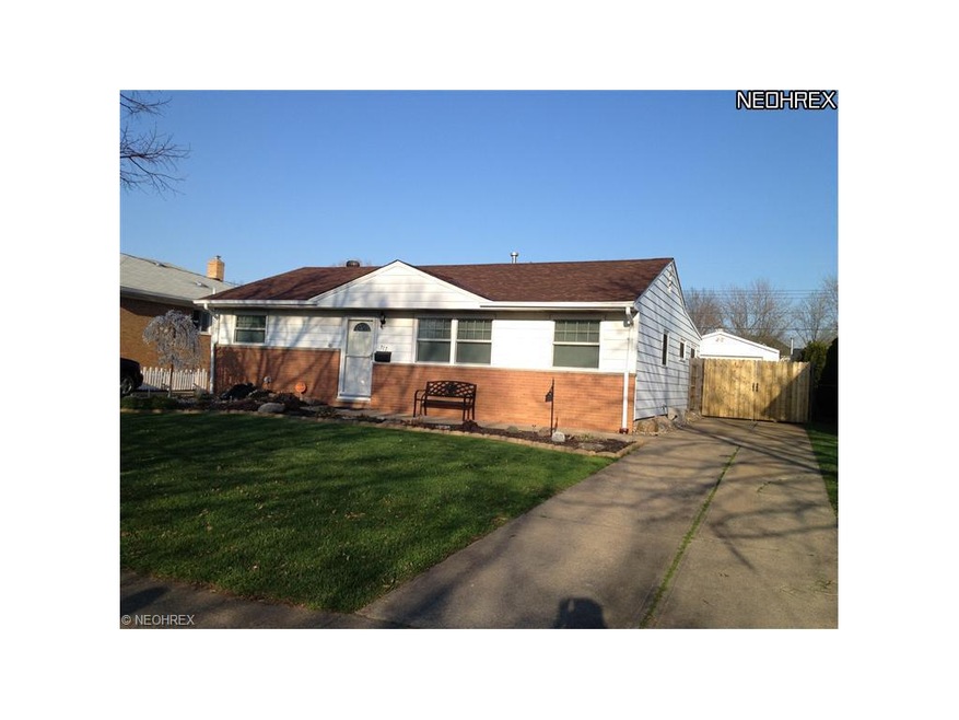 317 Thelma Dr, Sheffield Lake, OH 44054 - photo 1
